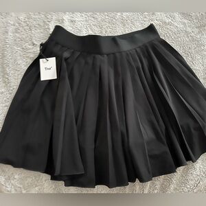 TNA Tennis Skirt with shorts